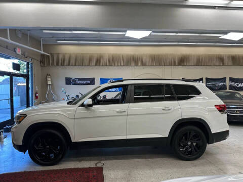 2022 Volkswagen Atlas SE