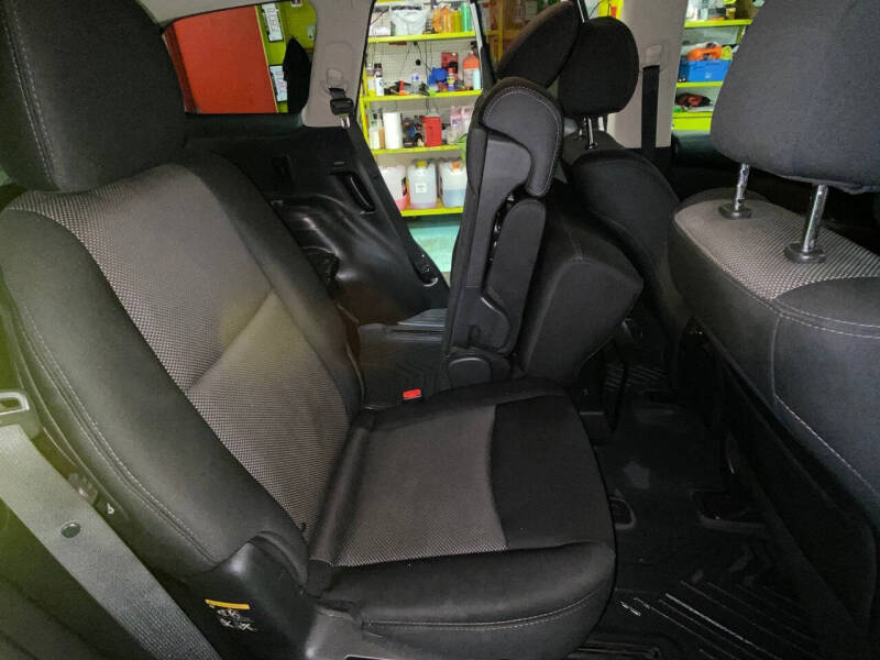 2017 Nissan Pathfinder S