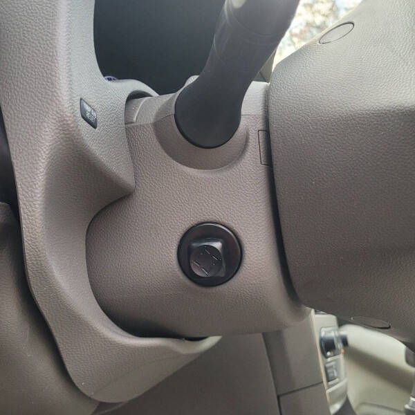 2012 Infiniti G37 Sedan x