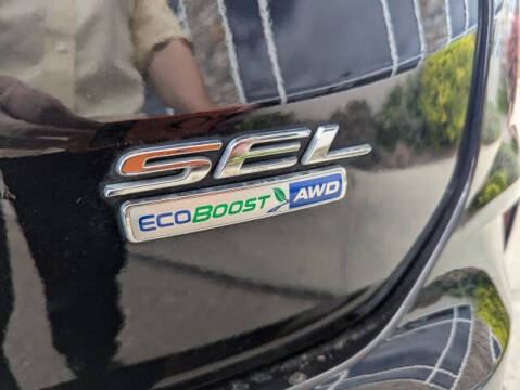2020 Ford Edge SEL