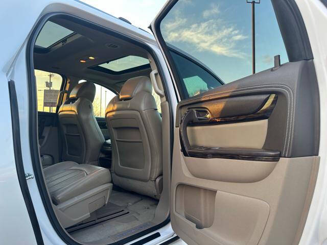 2016 GMC Acadia Denali