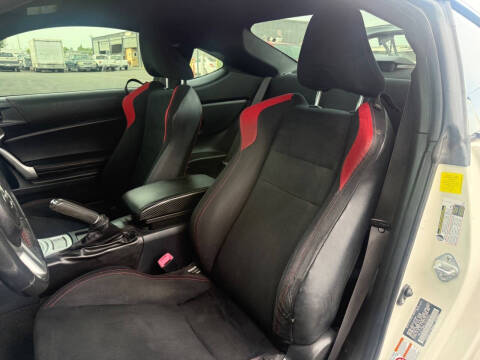 2016 Scion FR-S