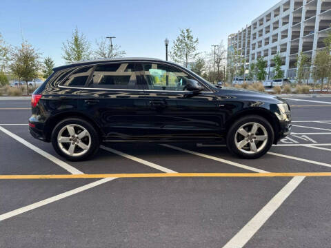 2012 Audi Q5 3.2 quattro Premium Plus