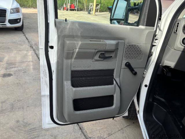 2016 Ford E-Series