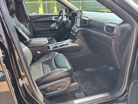 2020 Ford Explorer Platinum