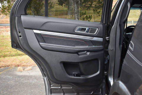 2017 Ford Explorer Sport