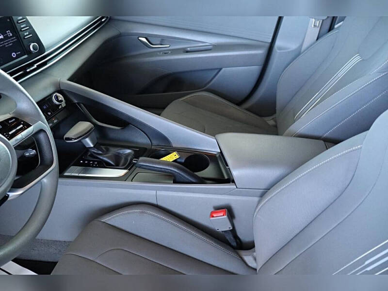 2023 Hyundai Elantra