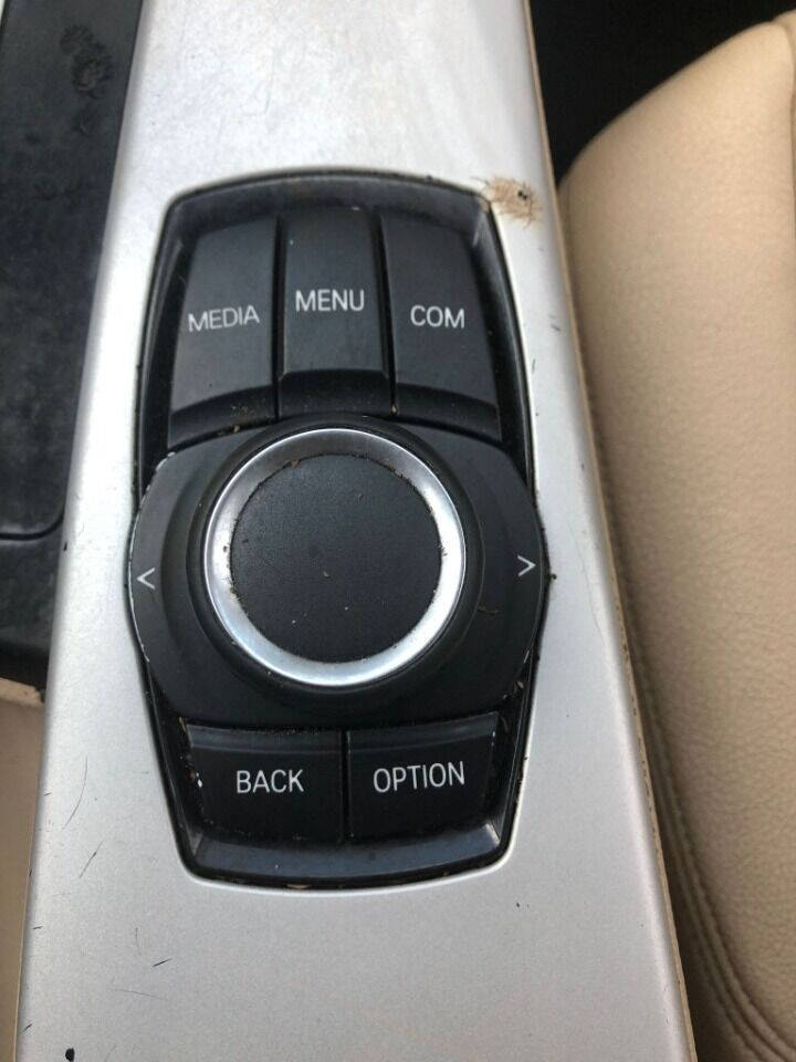 2018 BMW 320i Sedan - $17,850