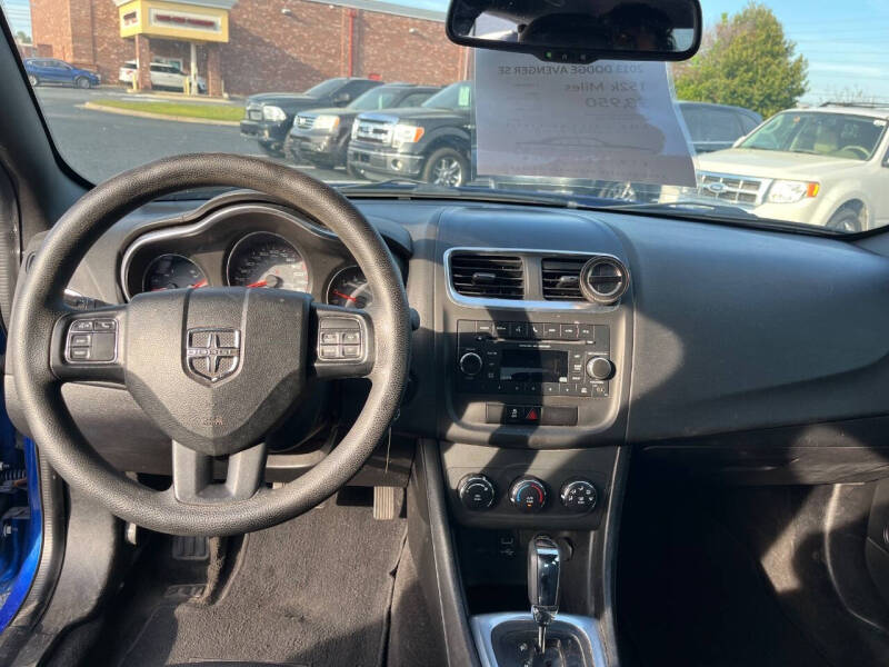 2013 Dodge Avenger SE