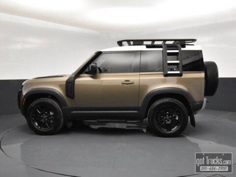 2023 Land Rover Defender 90 SE