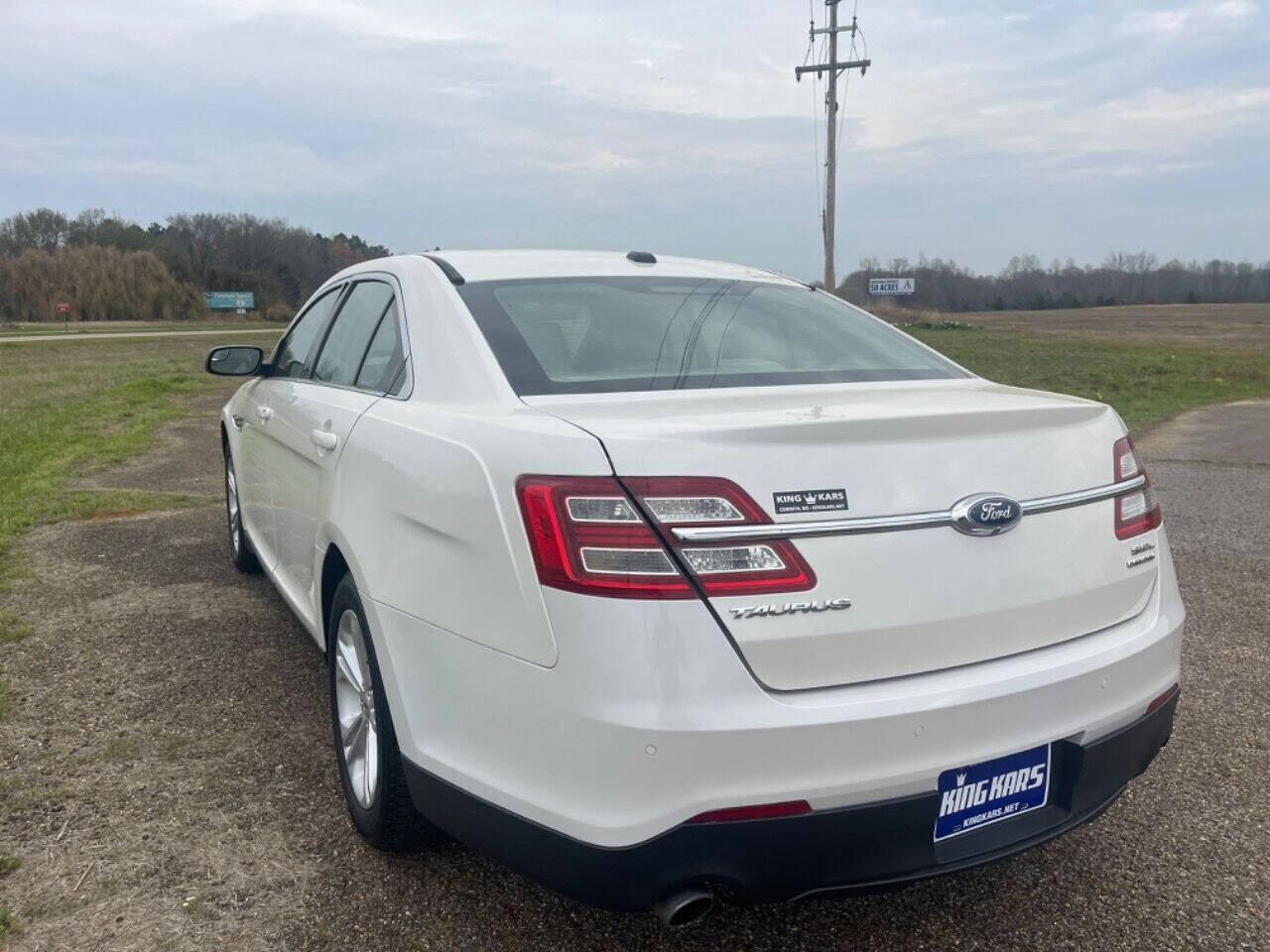 2016 Ford Taurus for sale at King Kars in Corinth, MS