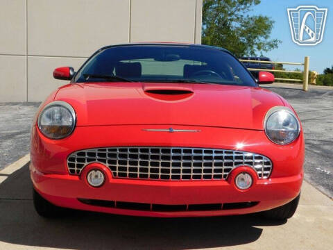 2002 Ford Thunderbird Deluxe