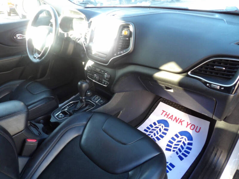 2019 Jeep Cherokee Altitude