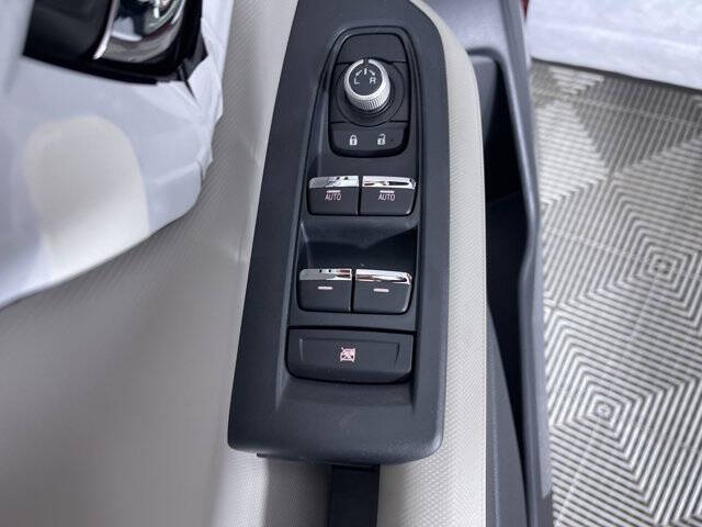 2025 Subaru Forester Limited Hybrid