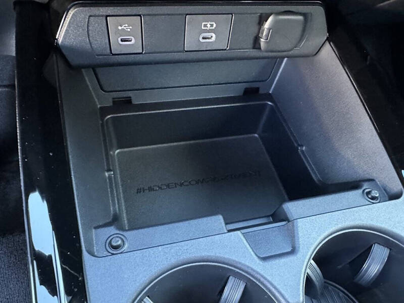 2024 Toyota Prius Prime SE