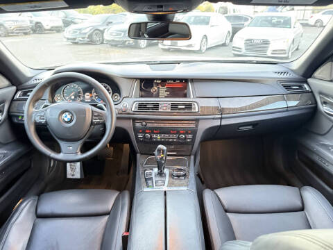 2015 BMW 7 Series 750i