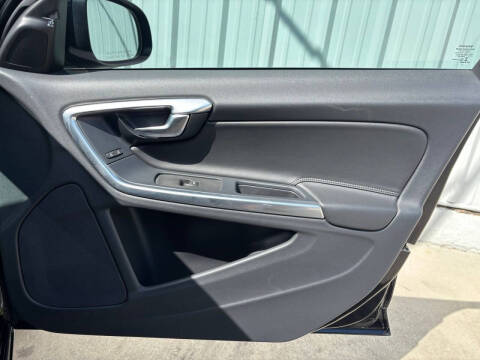 2016 Volvo V60 T5 Premier