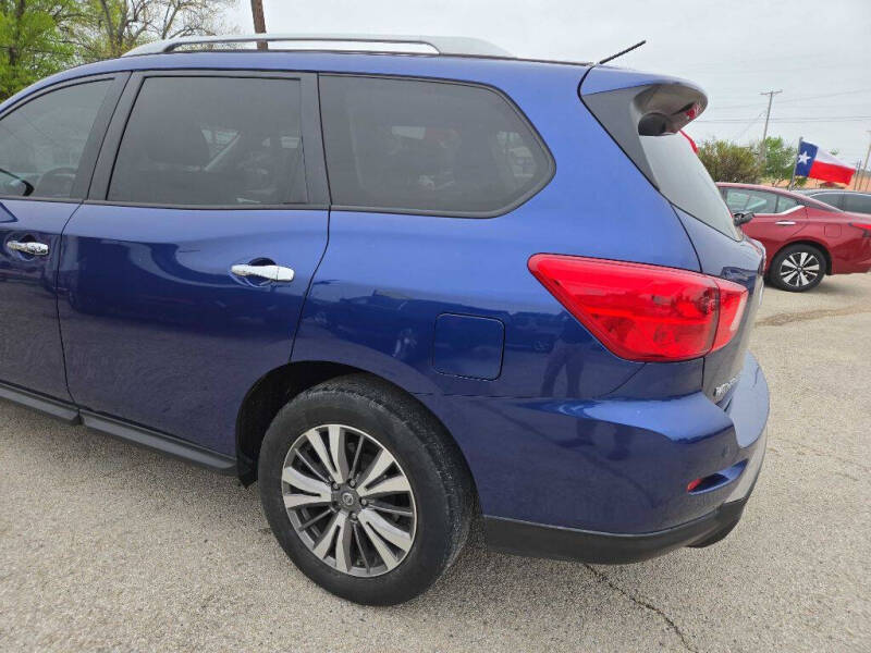 2018 Nissan Pathfinder S