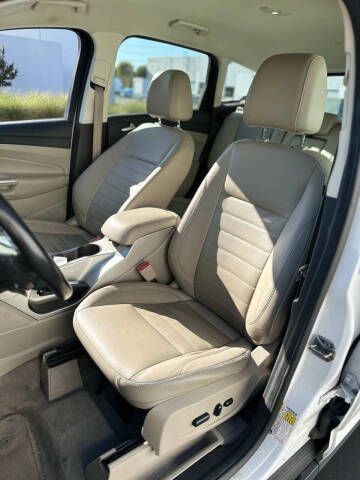 2013 Ford C-MAX Energi SEL