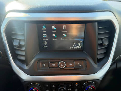 2017 GMC Acadia SLE-2