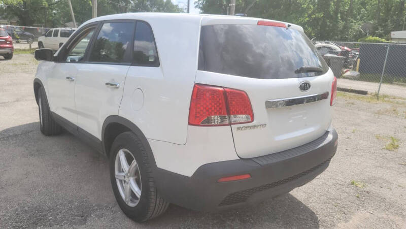 2012 Kia Sorento LX