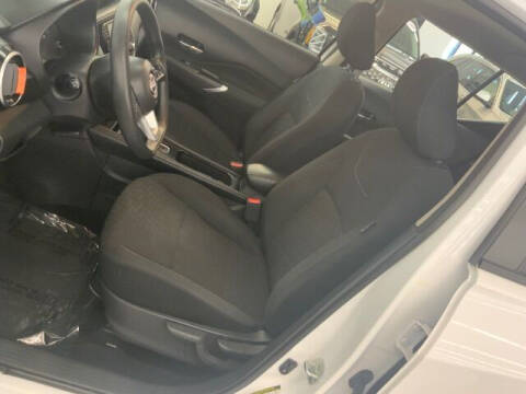 2022 Nissan Kicks SV