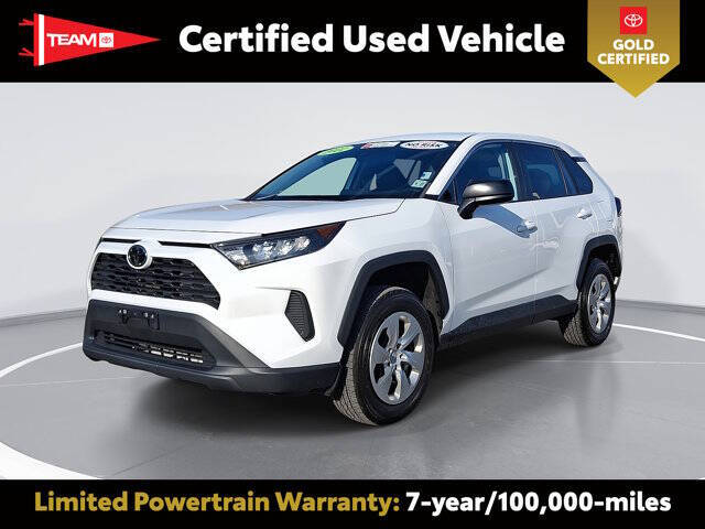 2022 Toyota RAV4 LE