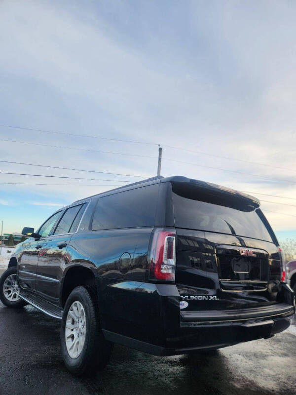 2015 GMC Yukon XL SLE