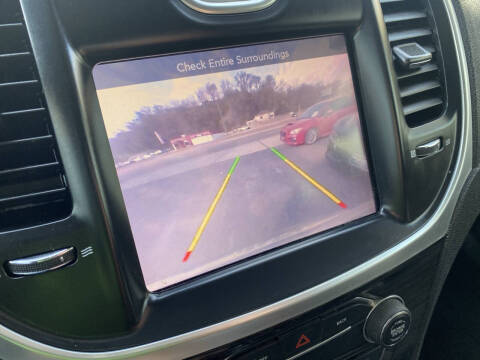 2016 Chrysler 300 Limited