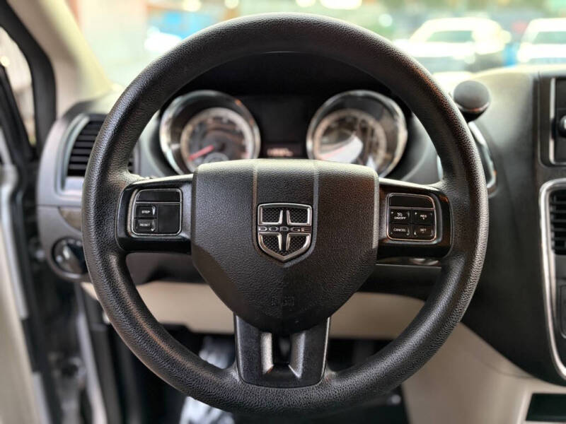 2016 Dodge Grand Caravan American Value Package