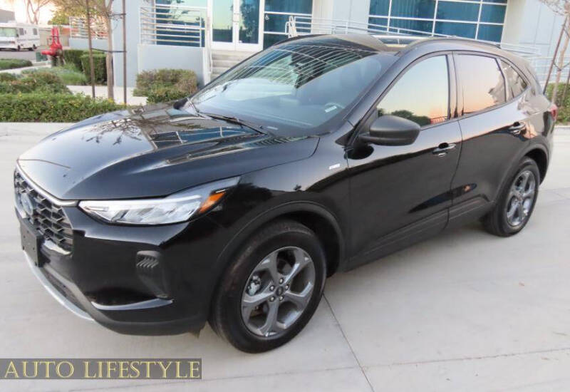 2025 Ford Escape ST-Line