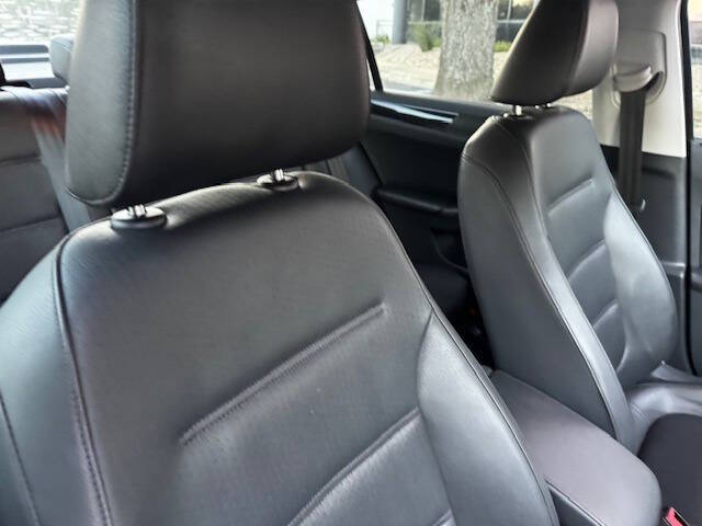 2017 Volkswagen Jetta 1.8T SEL