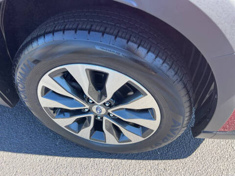 2025 Subaru Outback Touring XT