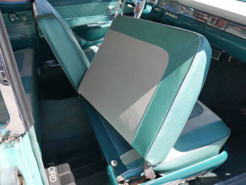 1959 Ford Skyliner