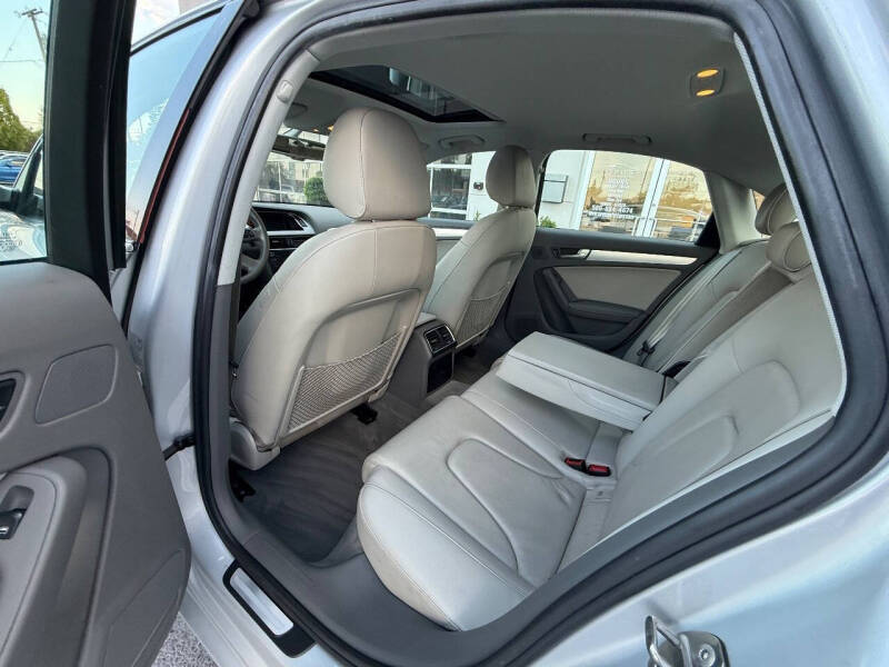 2009 Audi A4 2.0T quattro Premium Plus