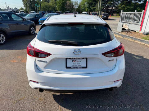 2018 Mazda MAZDA3 Touring