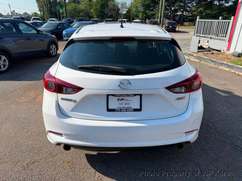 2018 Mazda MAZDA3 Touring