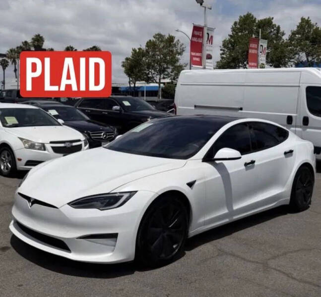 2023 Tesla Model S Plaid
