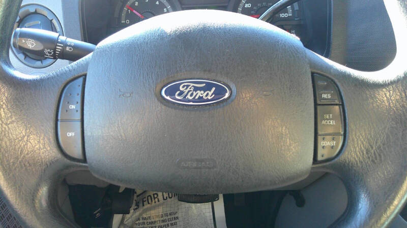 2011 Ford E-Series E-250