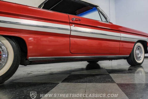 1961 Oldsmobile Starfire