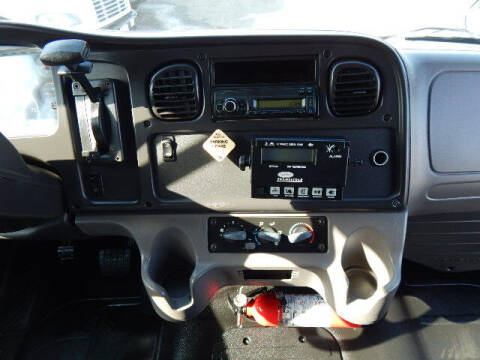 2017 Freightliner M2 106