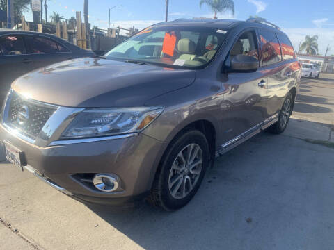 2014 Nissan Pathfinder Hybrid Platinum