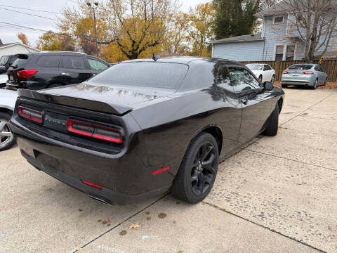 2016 Dodge Challenger SXT
