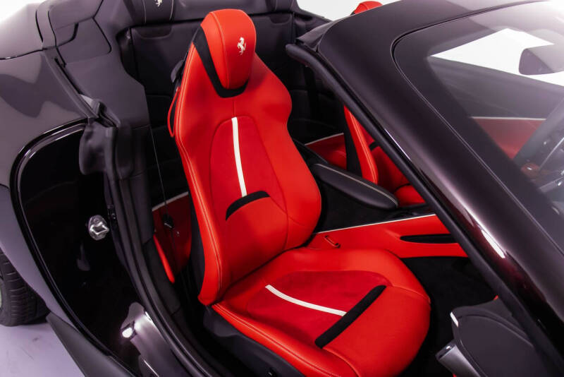 2024 Ferrari Roma Spider