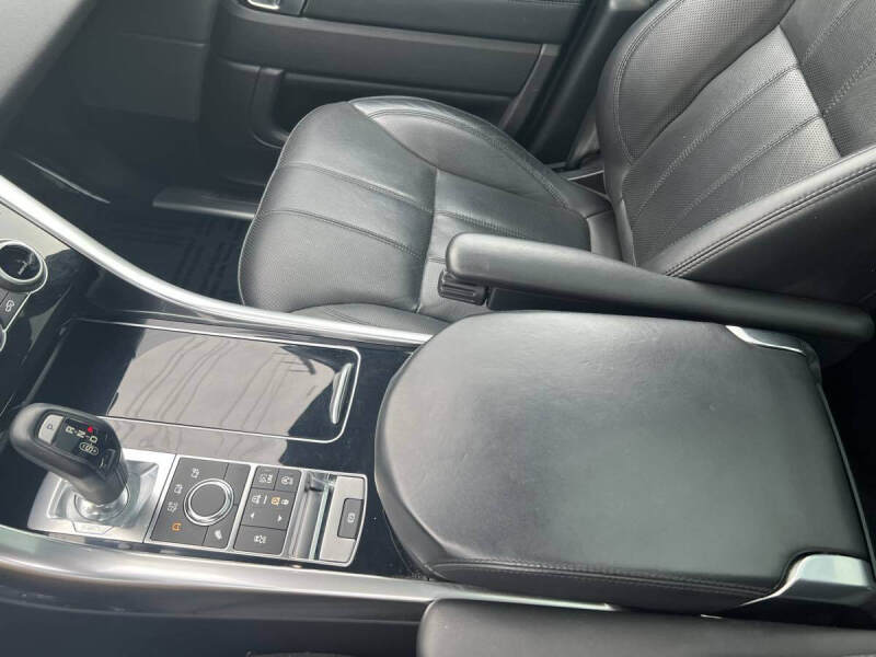 2017 Land Rover Range Rover Sport HSE