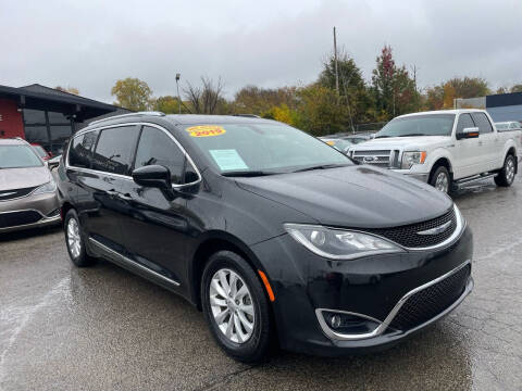 2019 Chrysler Pacifica Touring L