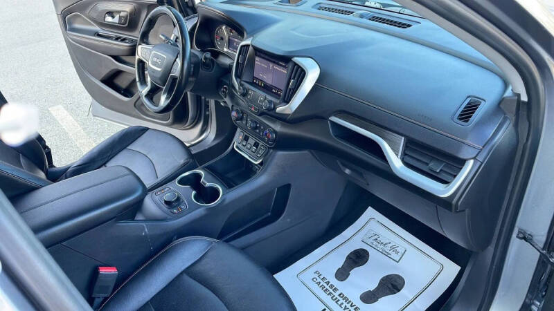 2020 GMC Terrain SLT