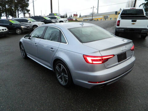 2017 Audi A4 2.0T quattro Premium Plus