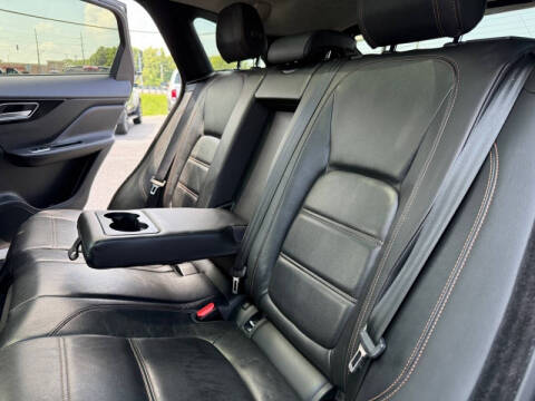 2020 Jaguar F-PACE 30t Prestige