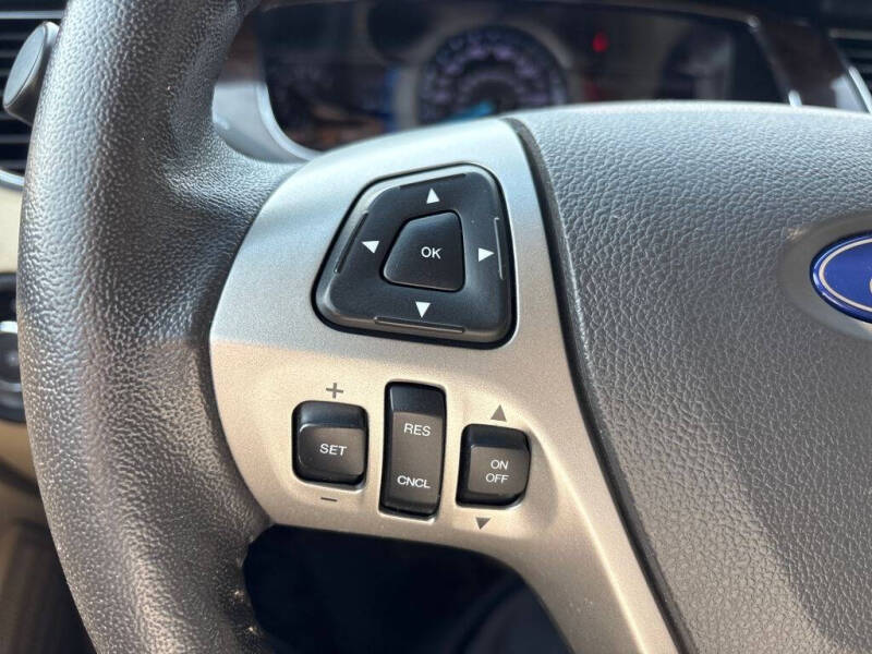 2018 Ford Taurus Limited